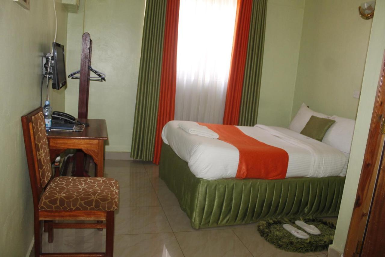 Hotel Winstar Eldoret Bagian luar foto