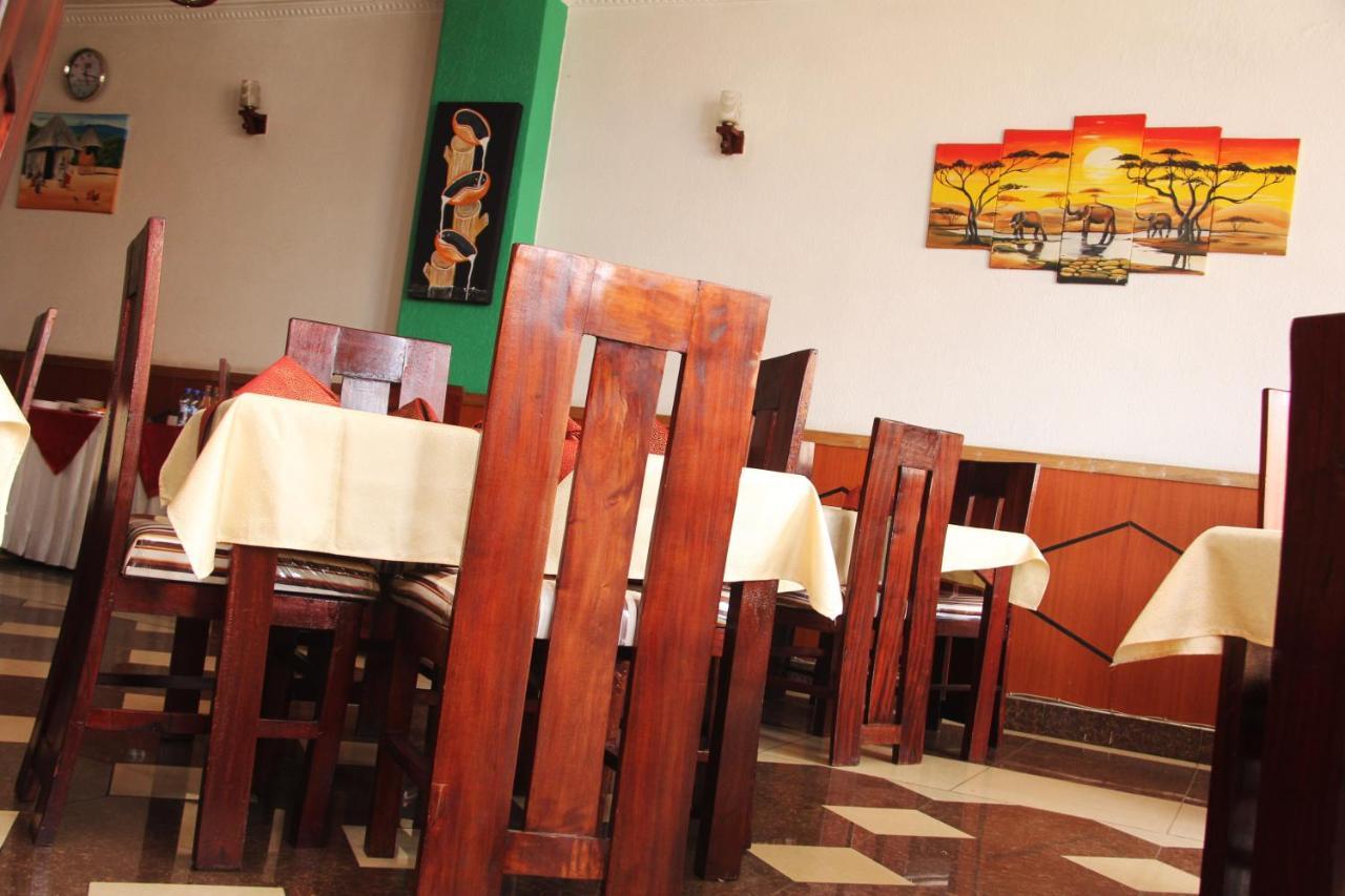 Hotel Winstar Eldoret Bagian luar foto